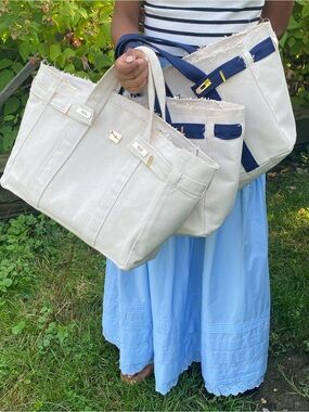 Canvas Boatkin Birkin Style Tote Bag Navy Trim Gold Lock.